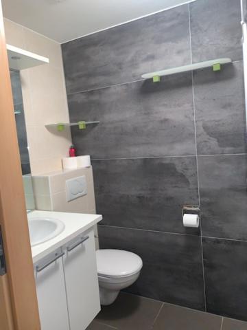 Apartamento Stijlvol In Hartje Vlak Bij Het En De Winkelstraat - 6p *
